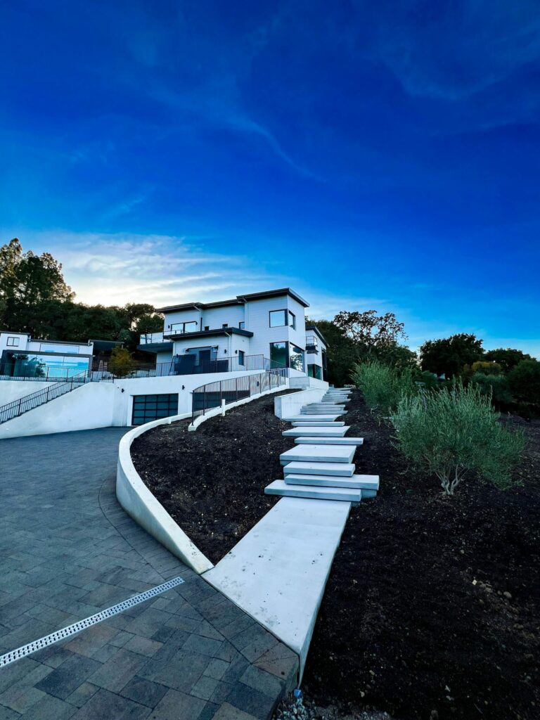 Los Altos Hills residence that utilizes Messana Controls to manage radiant floor cooling and heating.